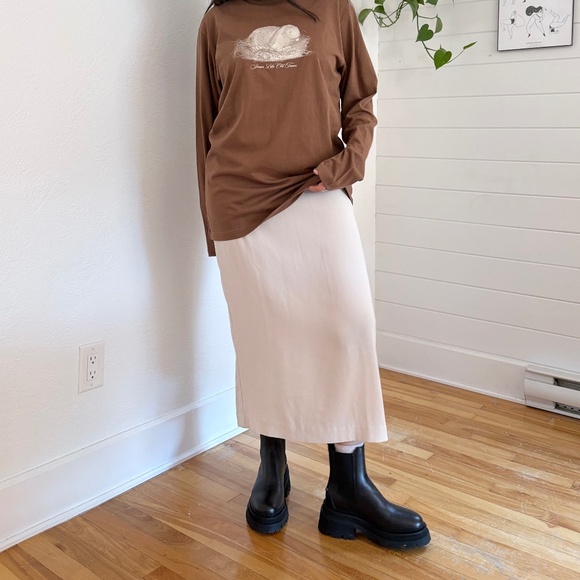 Babaton immaculate mid rise crepe skirt - Picture 2 of 9